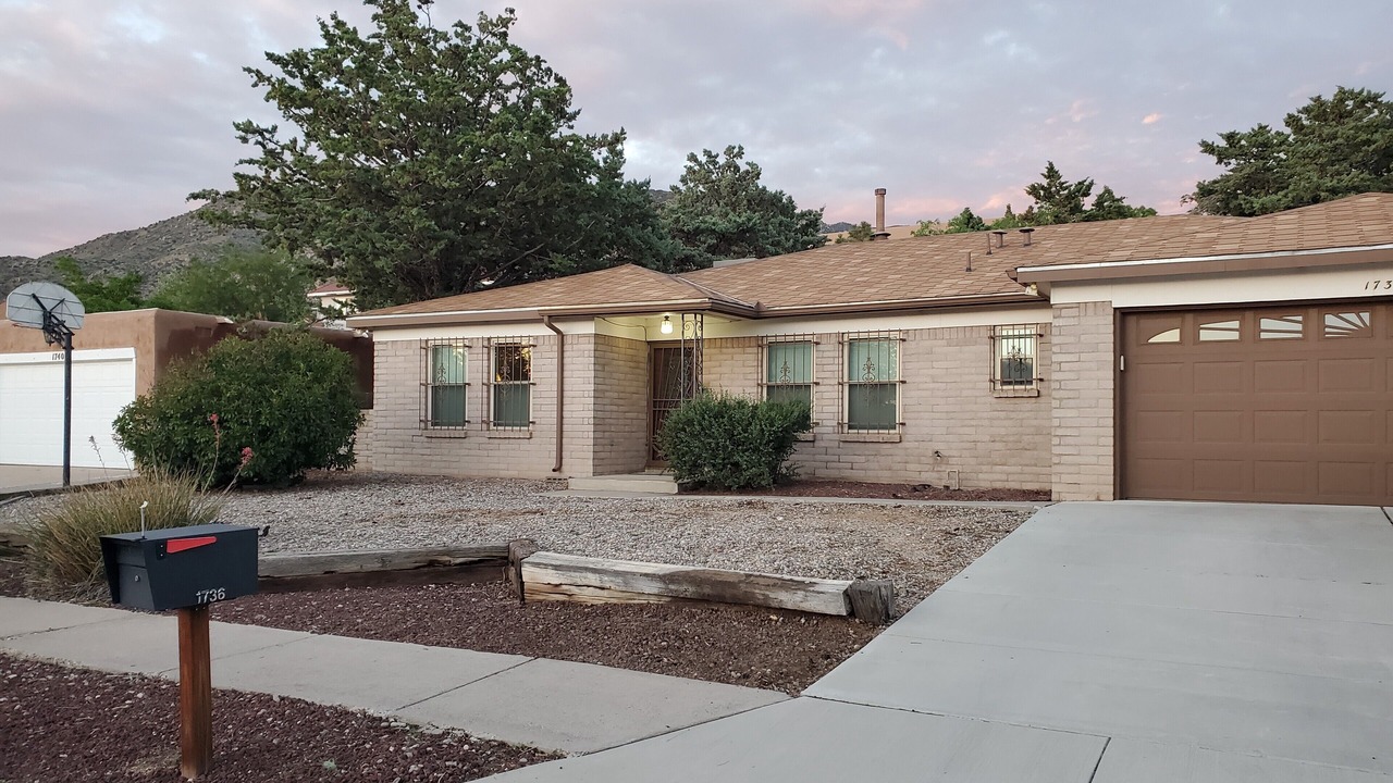 Photo of Outdoor in Northeast Heights