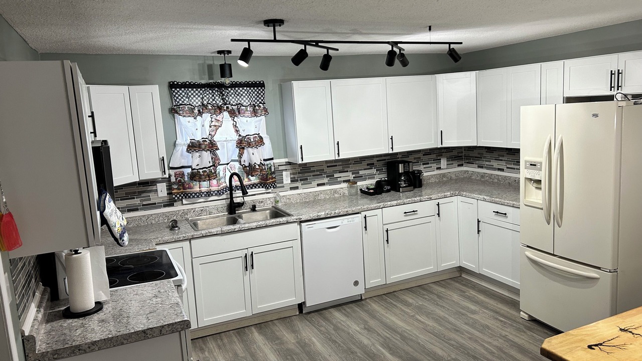 Photo of Kitchen in Larned