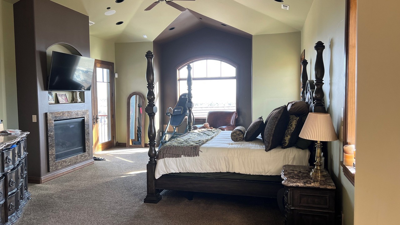 Photo of Bedroom in Golden
