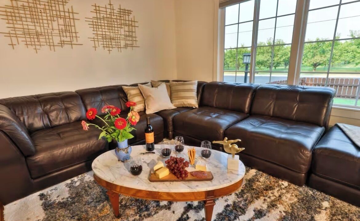 Photo of Livingroom in Milton-Freewater
