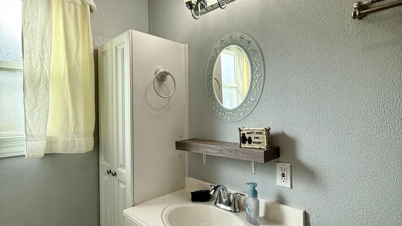 Photo of Bathroom in Baker City
