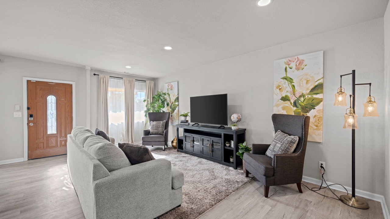 Photo of Livingroom in Pueblo