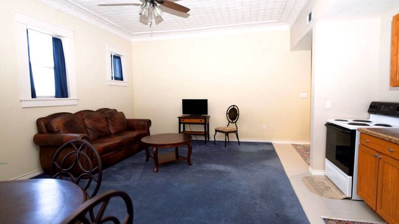 Photo of Livingroom in Eastland