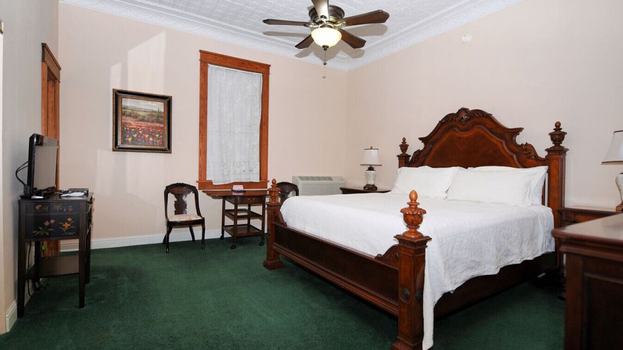 Photo of Bedroom in Eastland