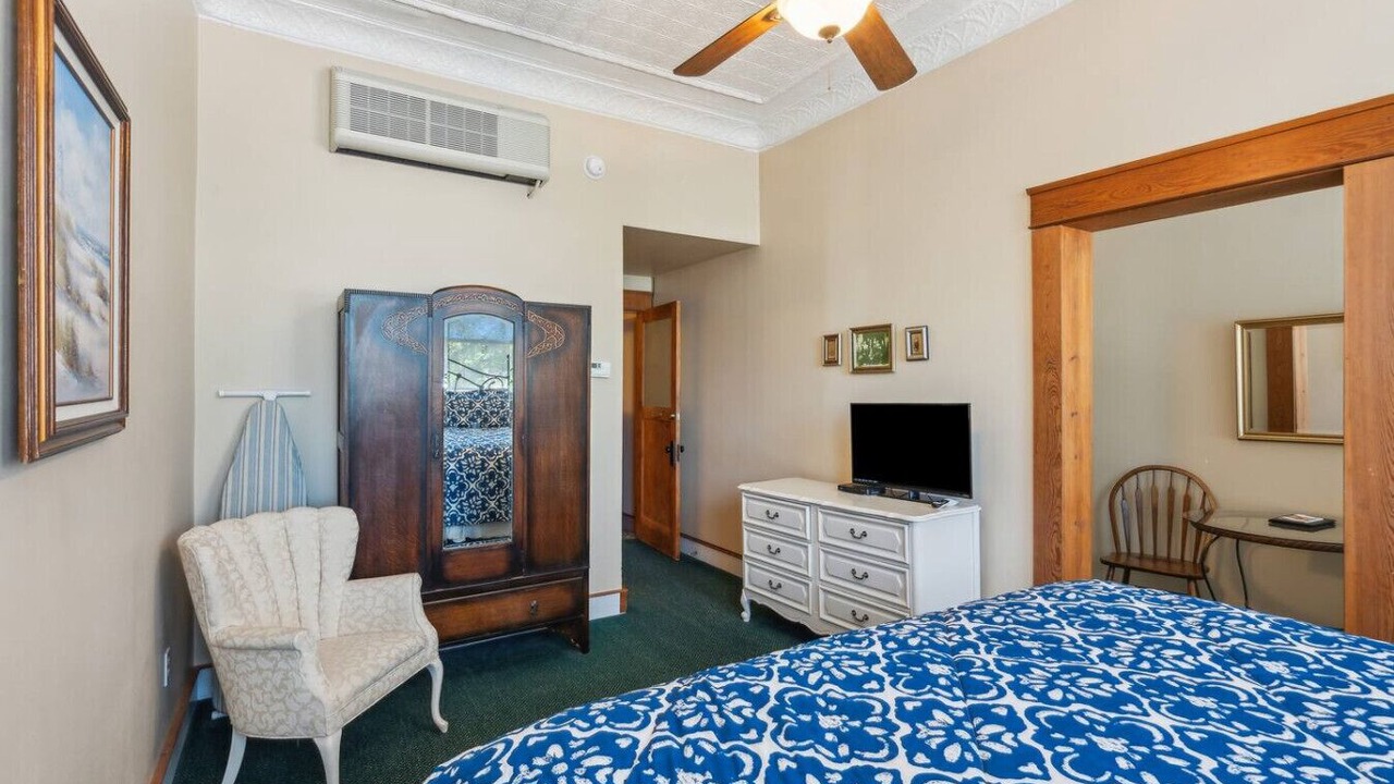 Photo of Bedroom in Eastland