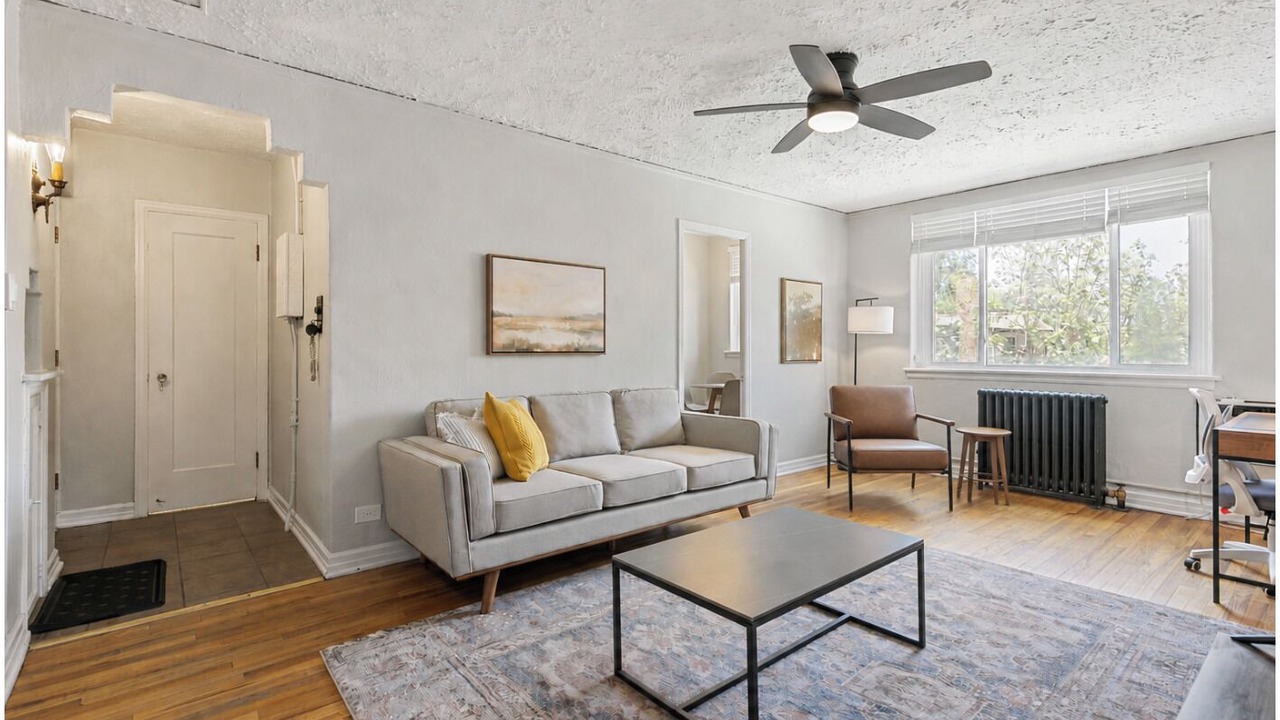 Photo of Livingroom in City Park