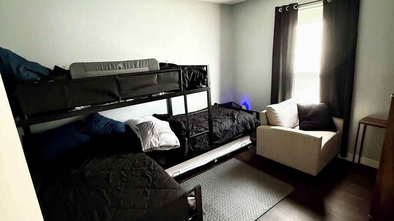 Photo of Bedroom in Plattsburg