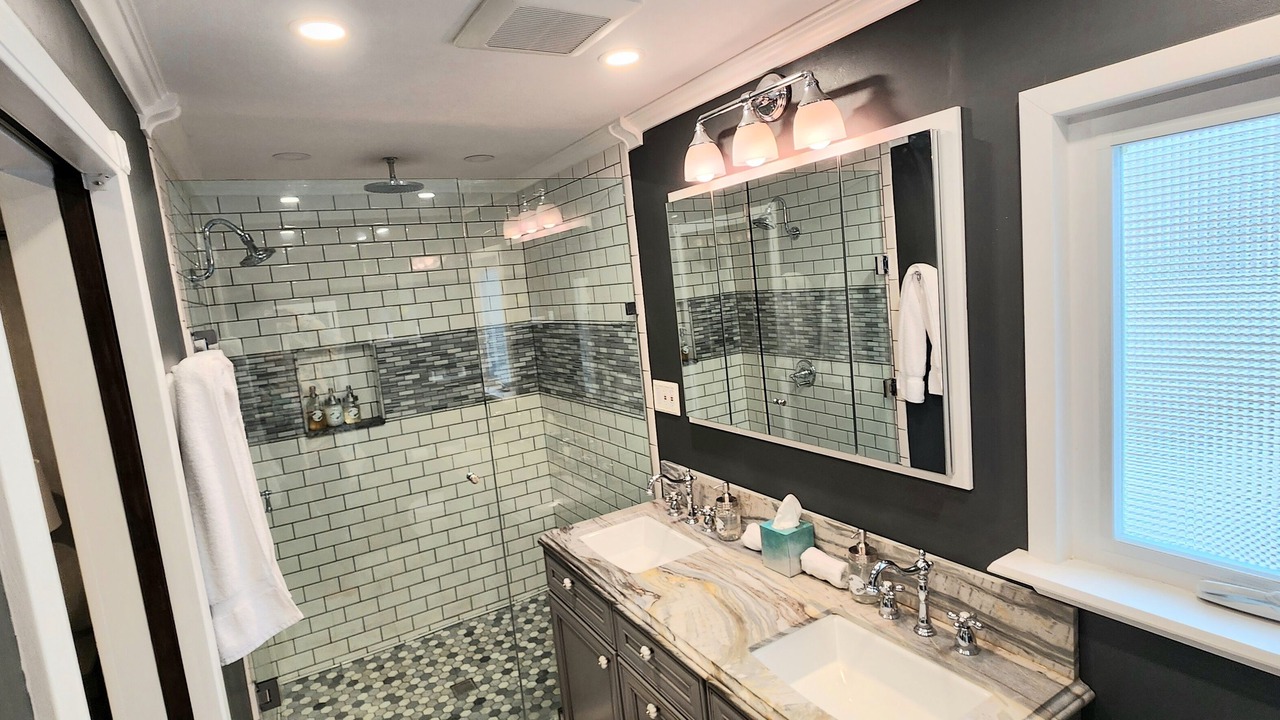 Photo of Bathroom in Arvada