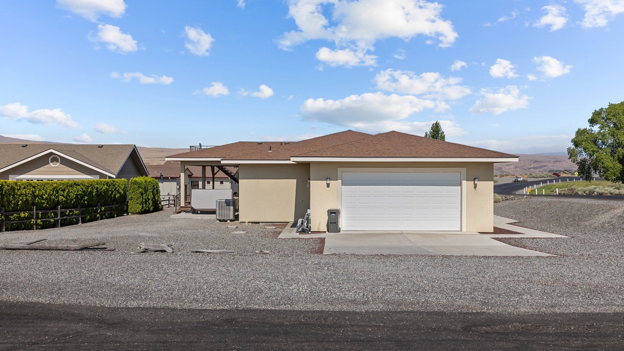 Photo of Outdoor in Desert Aire