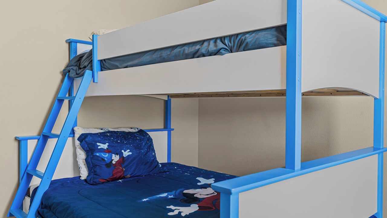 Photo of Bedroom in Desert Aire