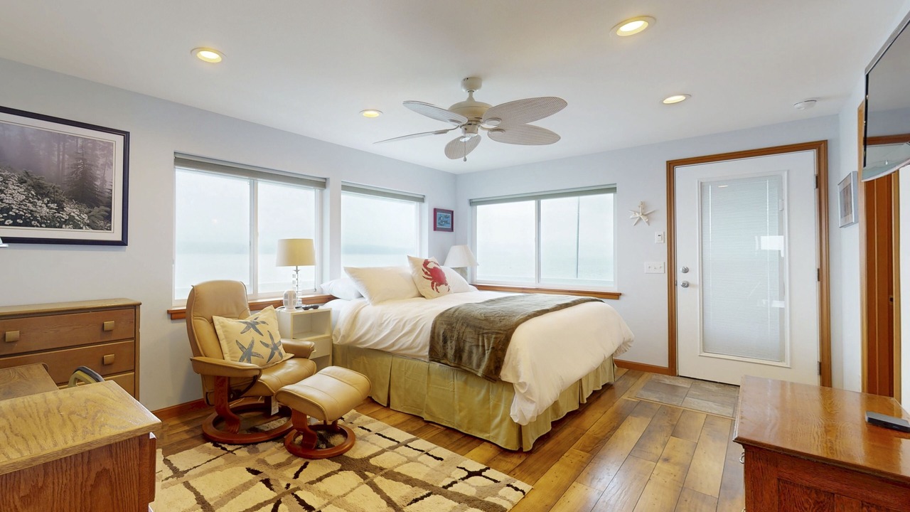 Photo of Bedroom in Camano Island