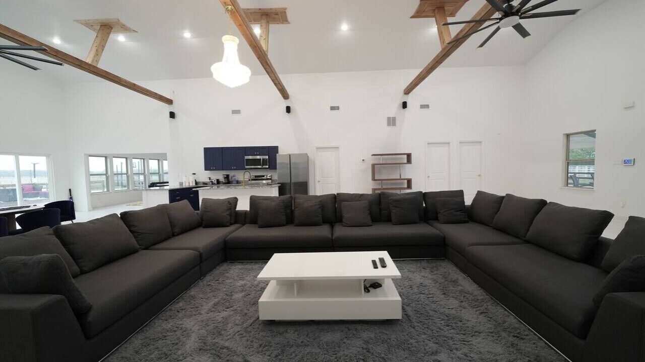 Photo of Livingroom in Gainesville