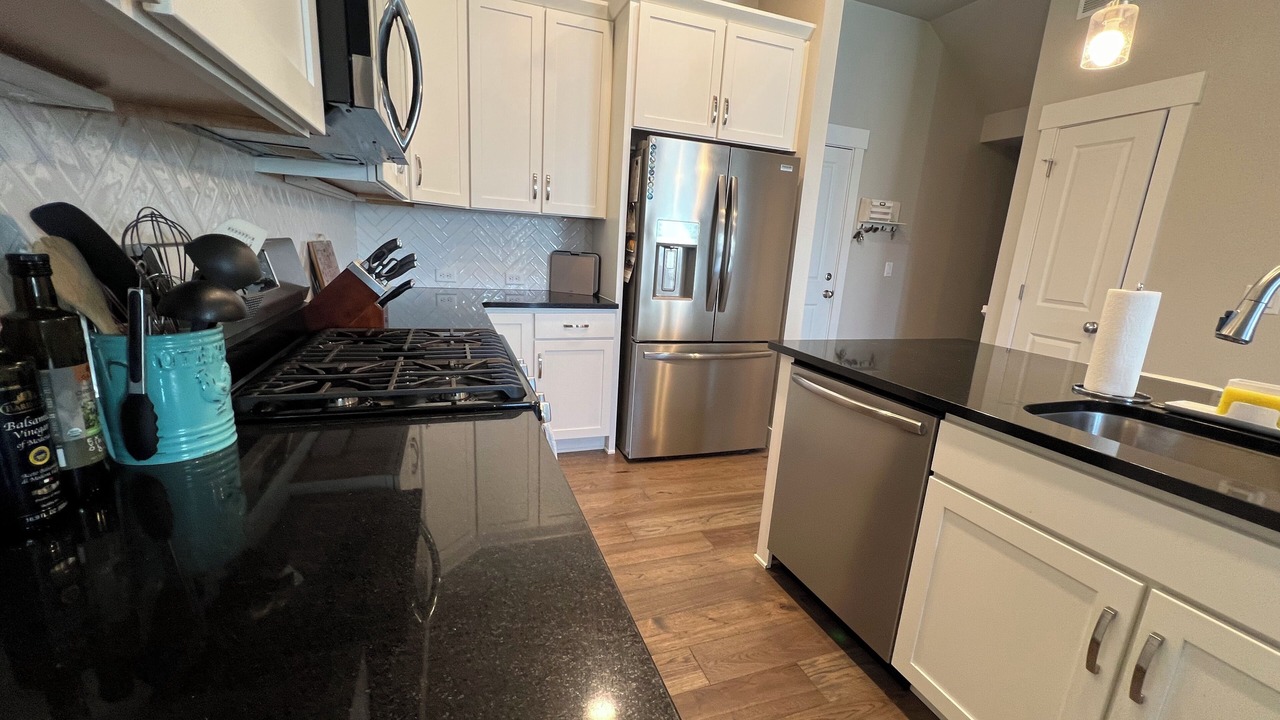 Photo of Kitchen in Centerra
