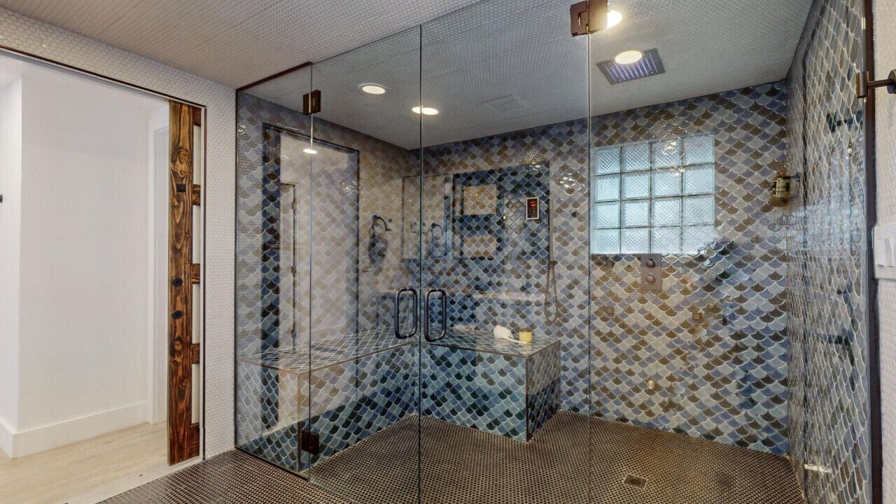 Photo of Bathroom in Albuquerque