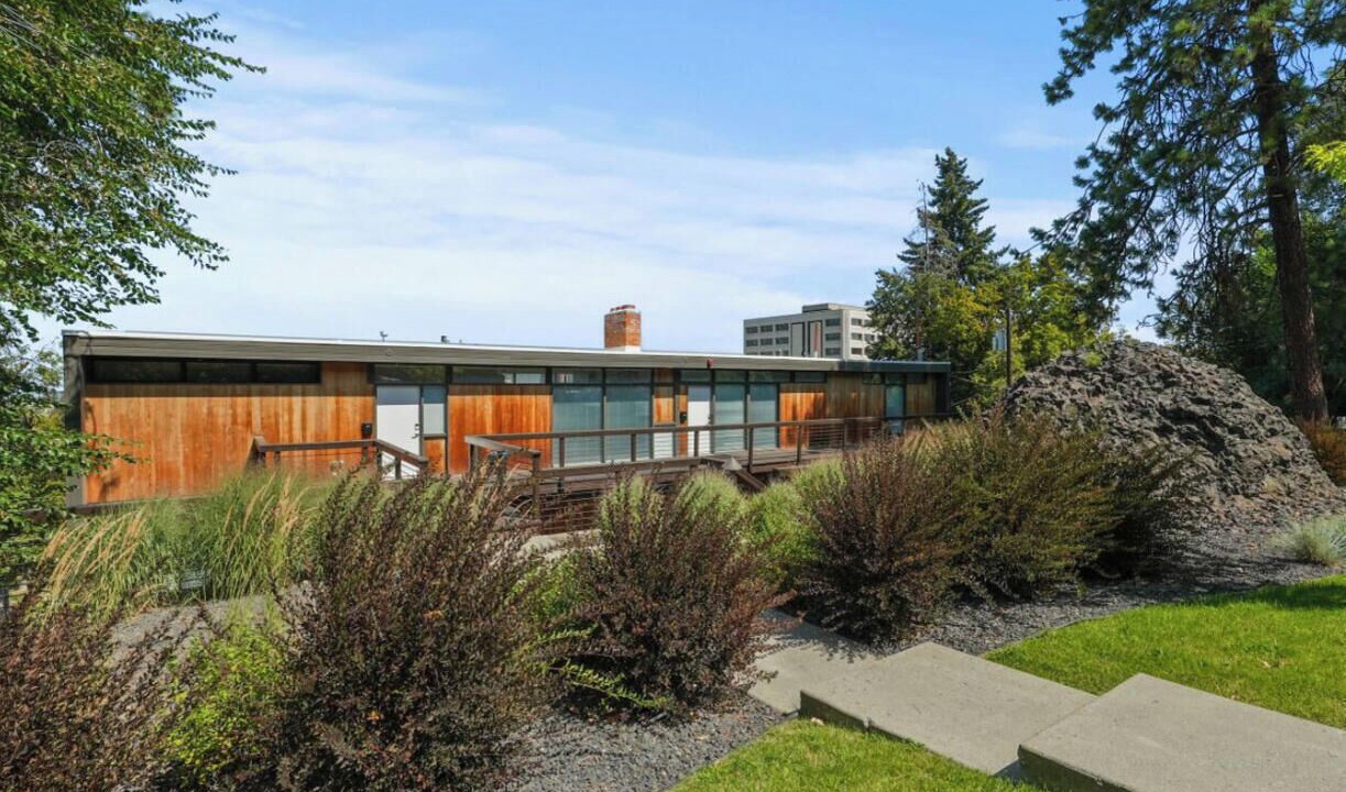 Photo of Outdoor in Cliff - Cannon