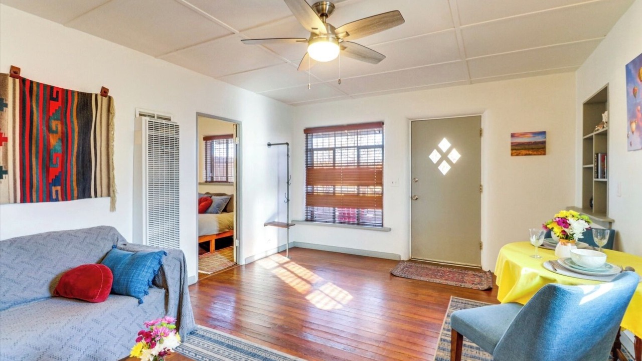 Photo of Livingroom in Albuquerque