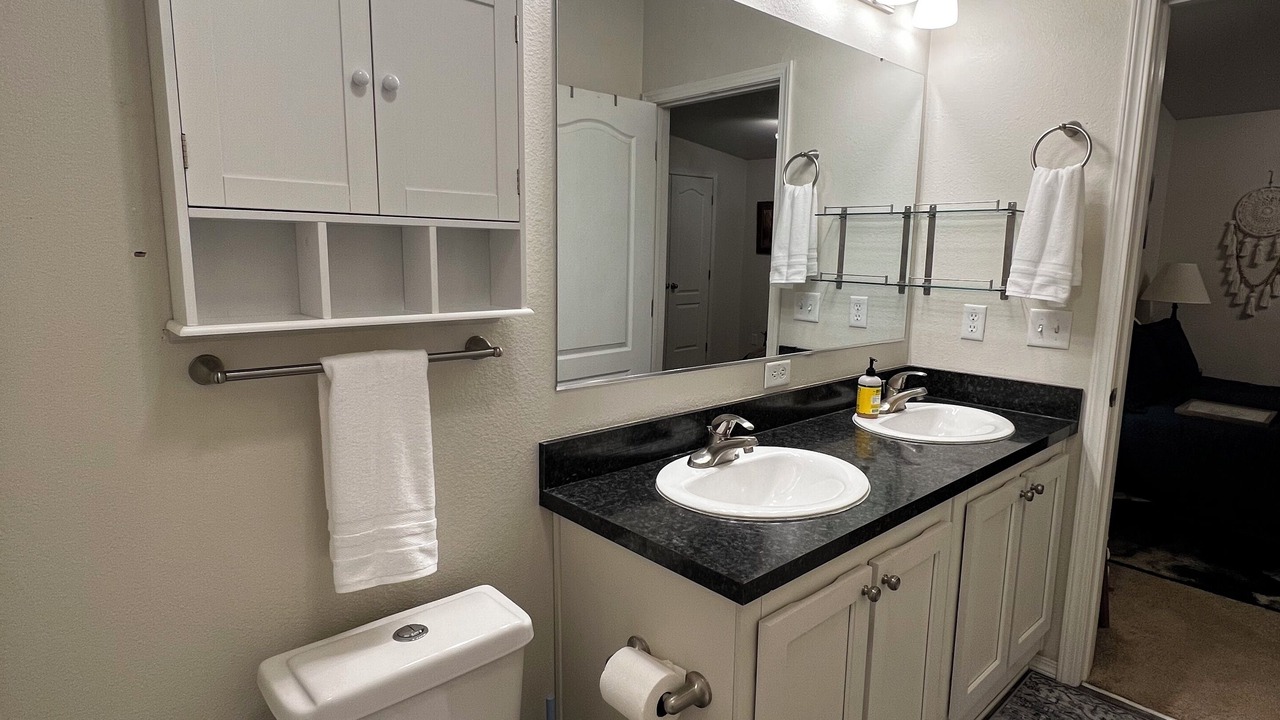 Photo of Bathroom in Freeland