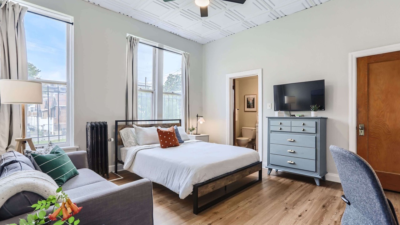 Photo of Bedroom in City Park
