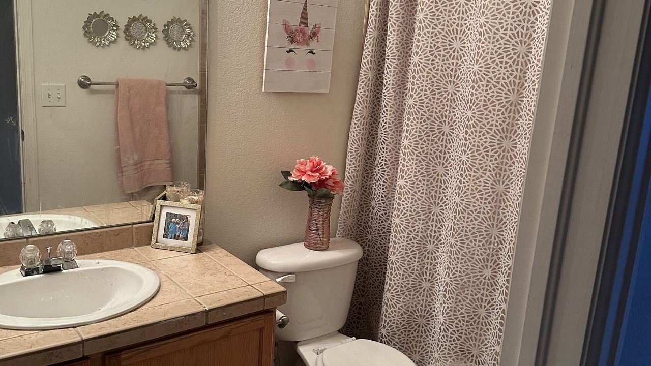 Photo of Bathroom in Vista Ridge