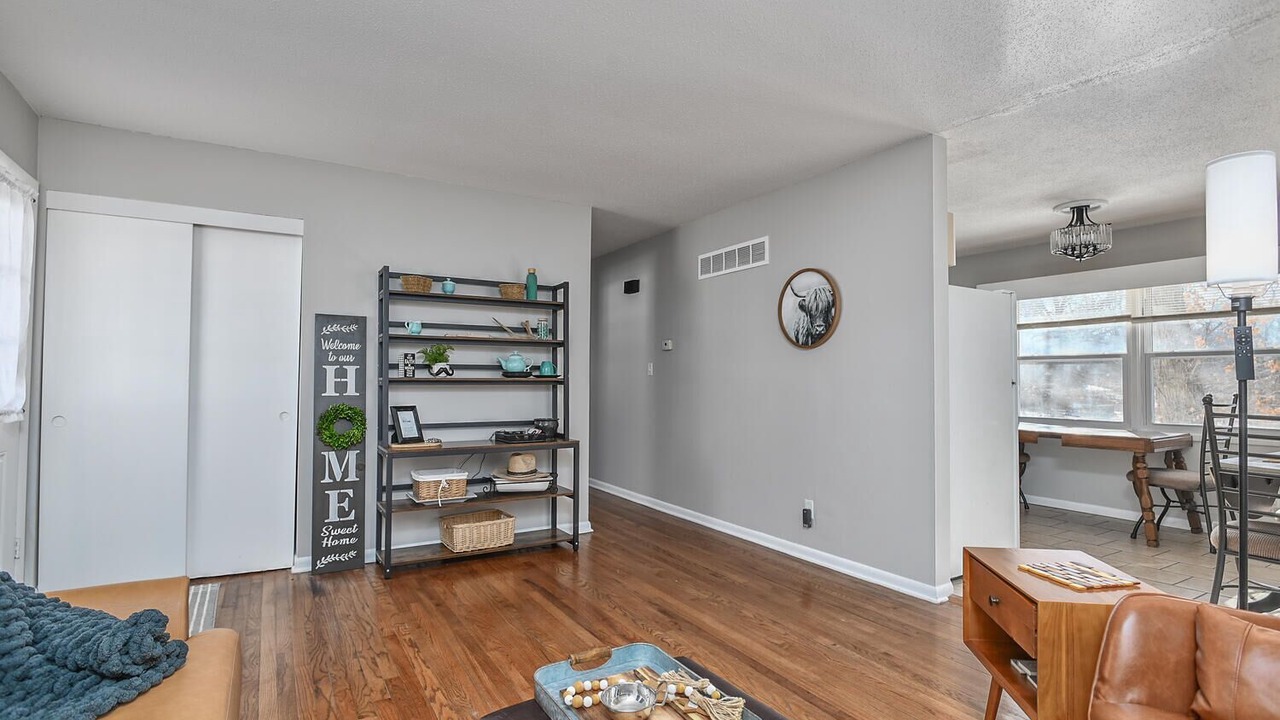 Photo of Livingroom in Waldron