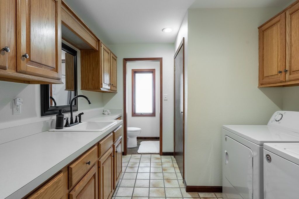 Photo of Bathroom in Grantville