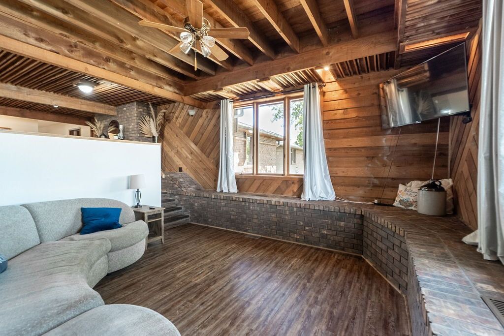 Photo of Livingroom in Grantville