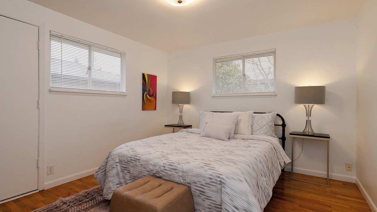 Photo of Bedroom in Burien