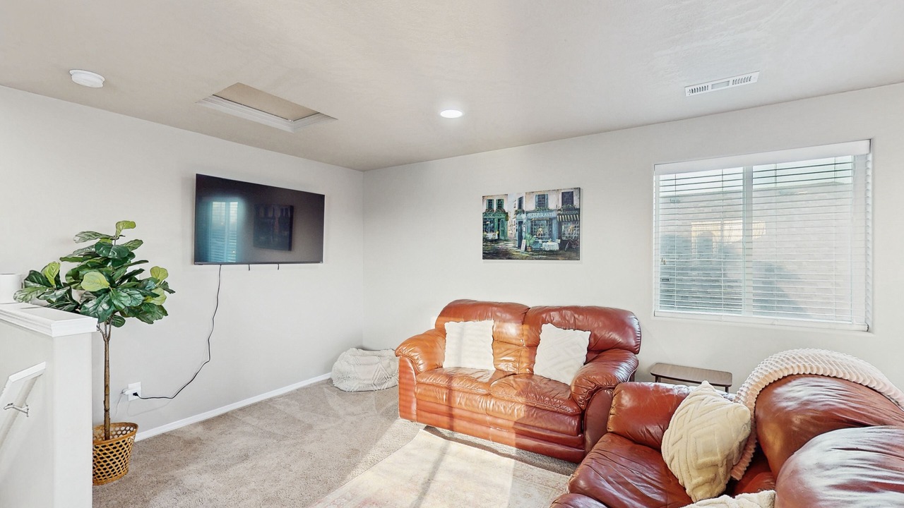 Photo of Livingroom in College Place