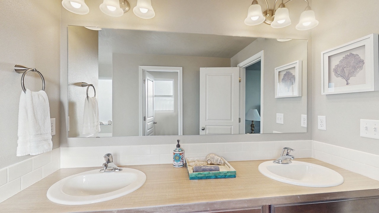 Photo of Bathroom in College Place