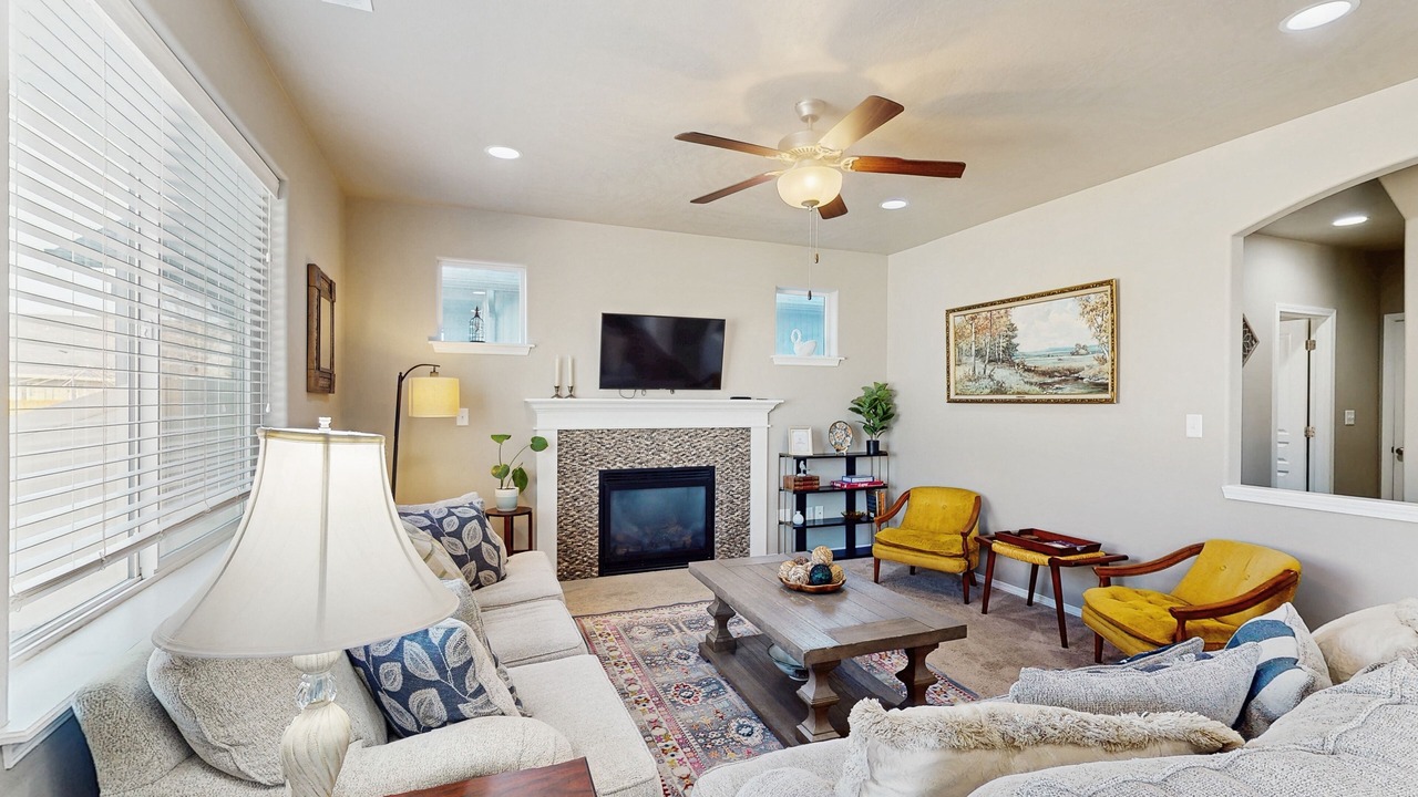 Photo of Livingroom in College Place