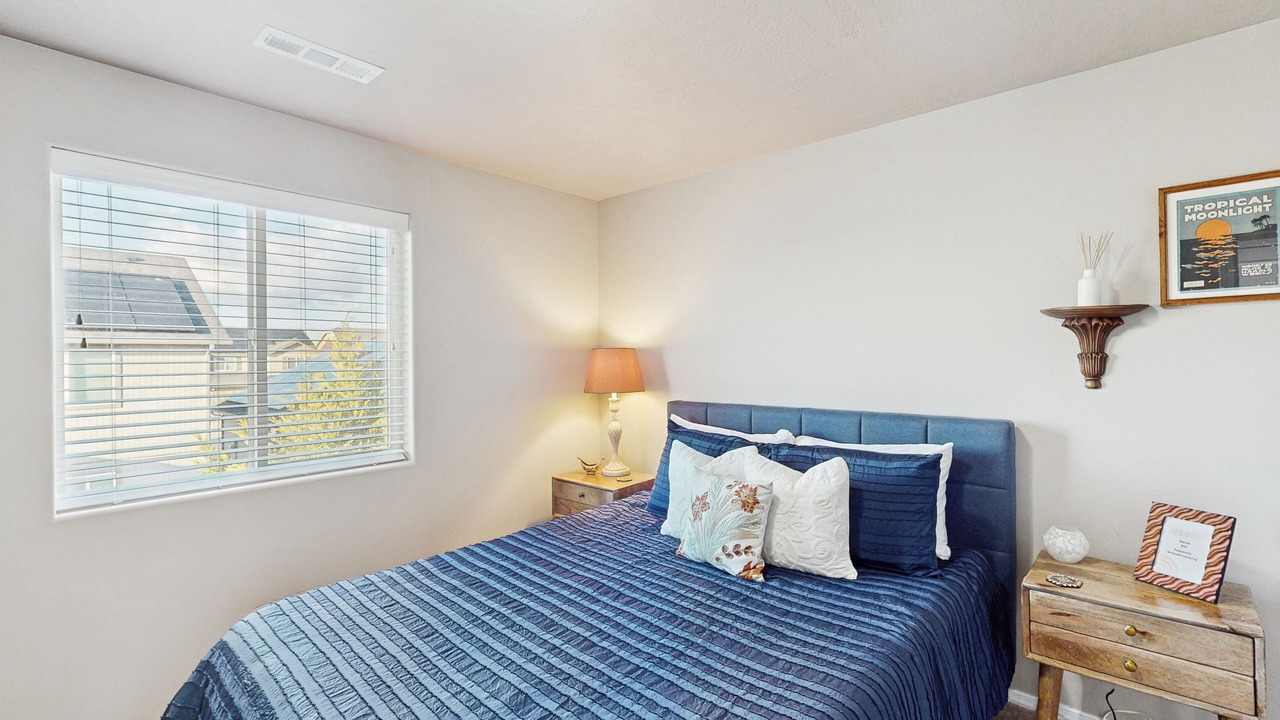 Photo of Bedroom in College Place