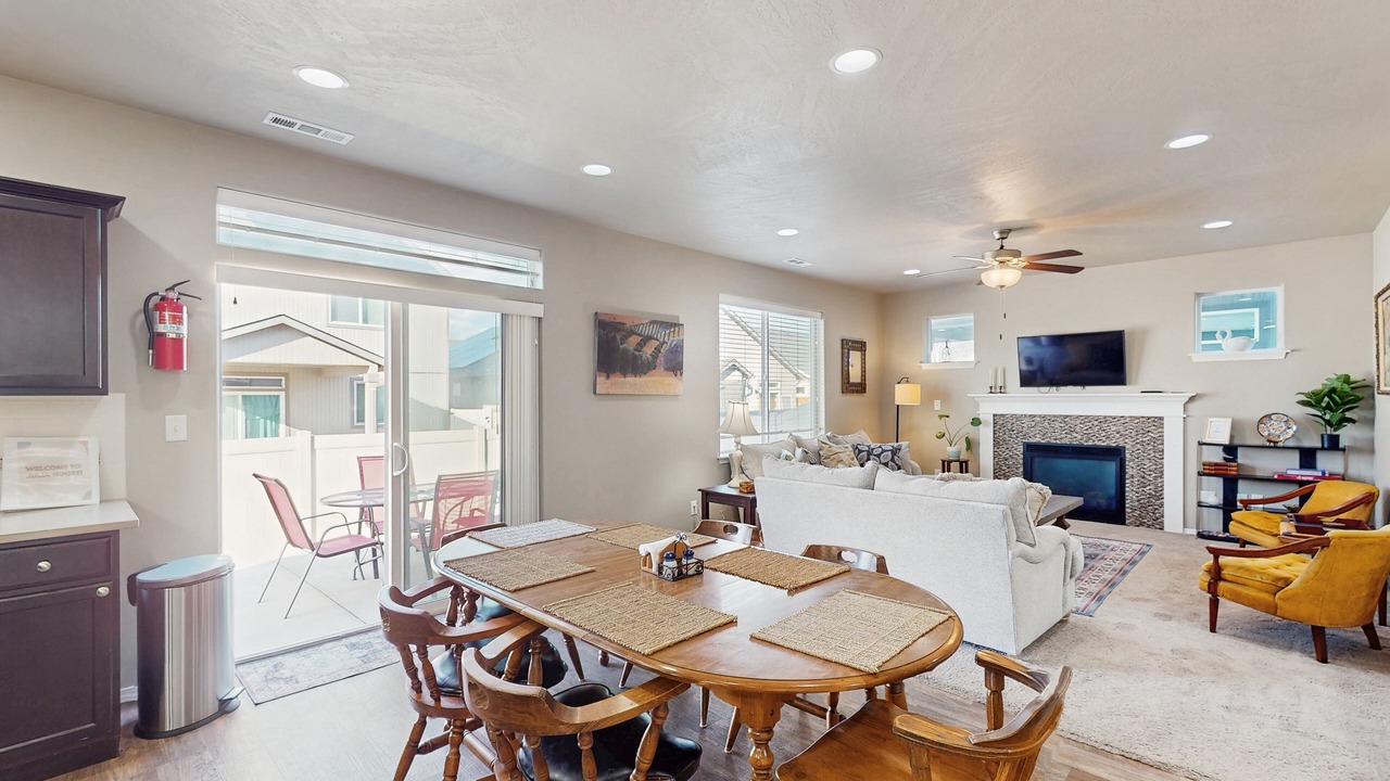 Photo of Livingroom in College Place
