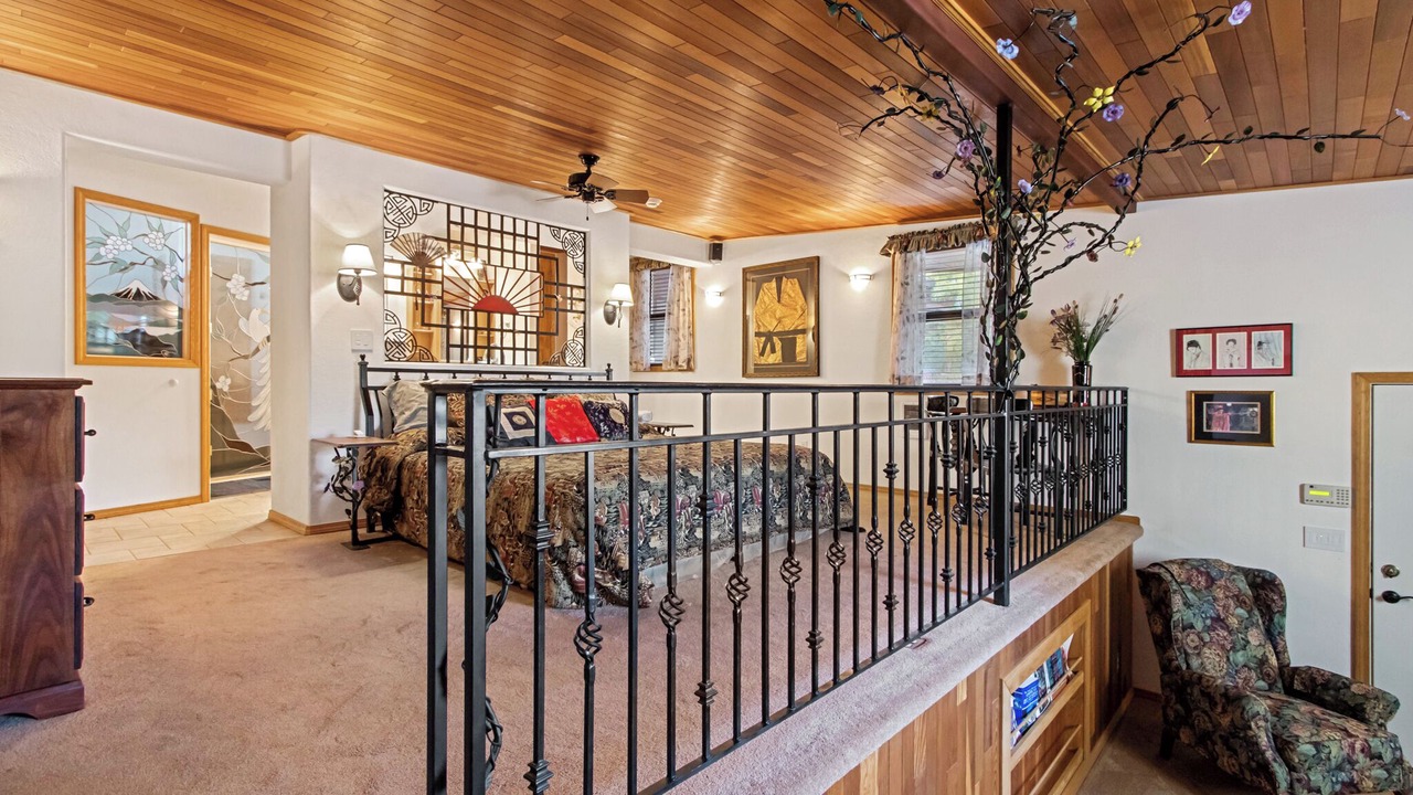 Photo of Bedroom in Gem County