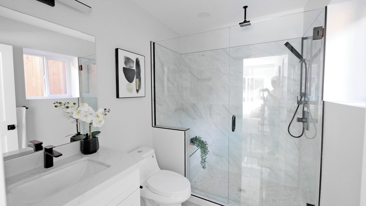 Photo of Bathroom in Columbia City