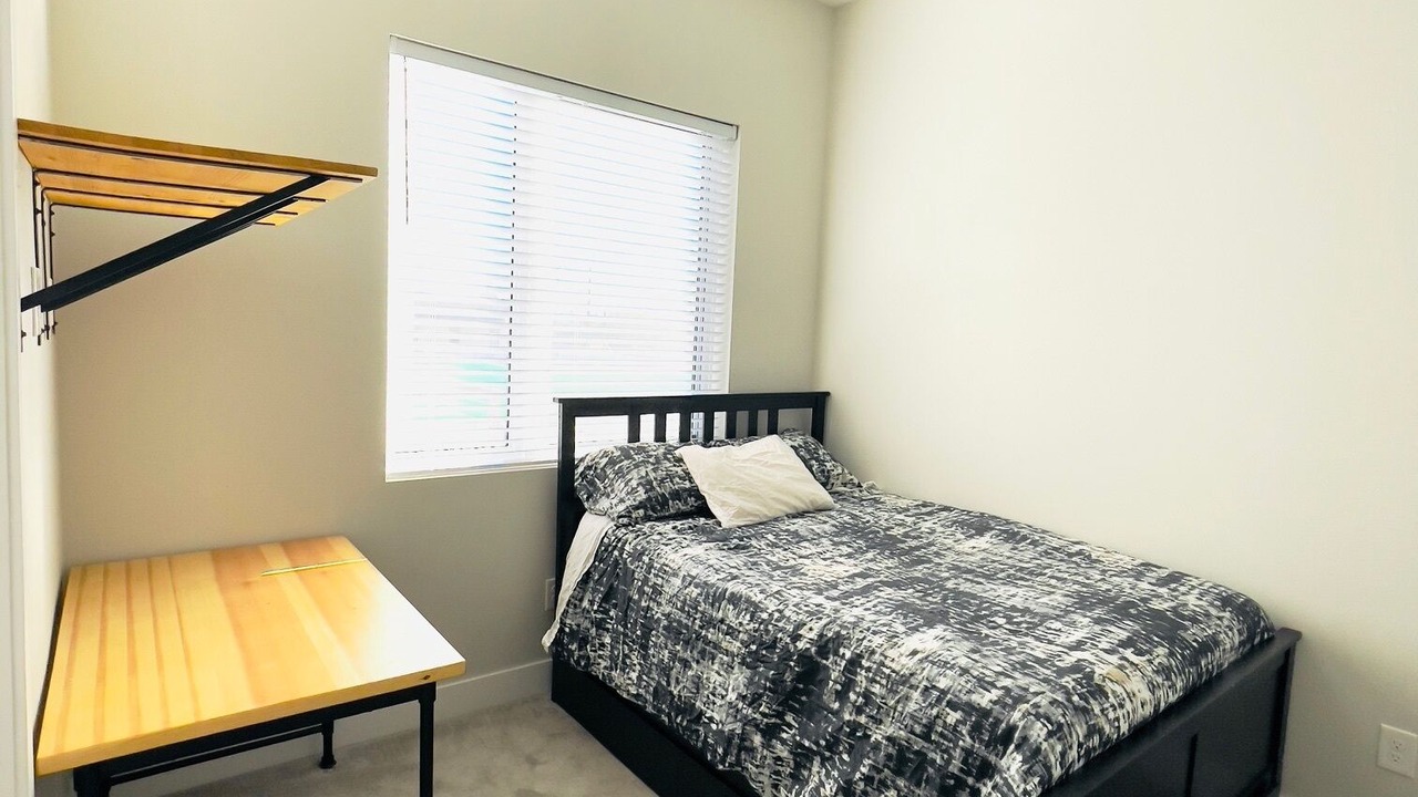 Photo of Bedroom in Lincoln Park