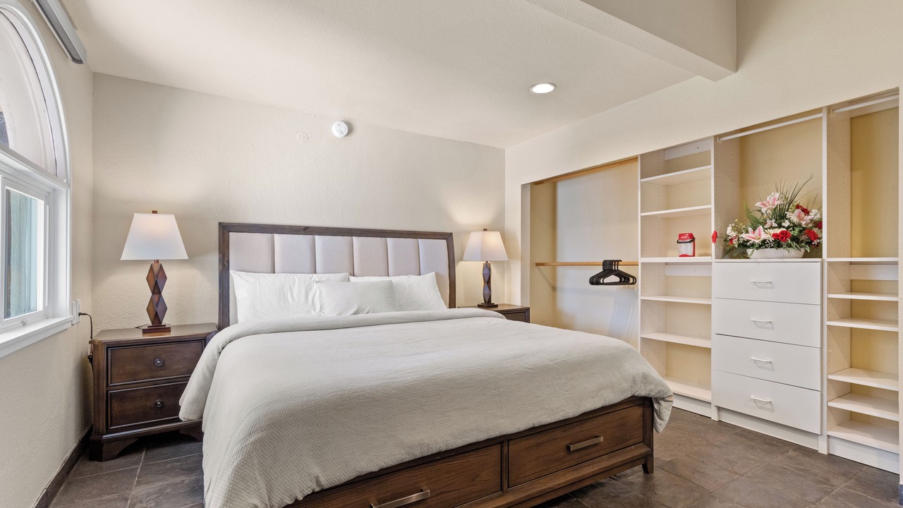 Photo of Bedroom in Tukwila