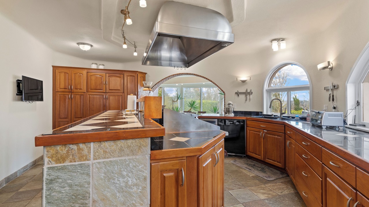 Photo of Kitchen in Tukwila