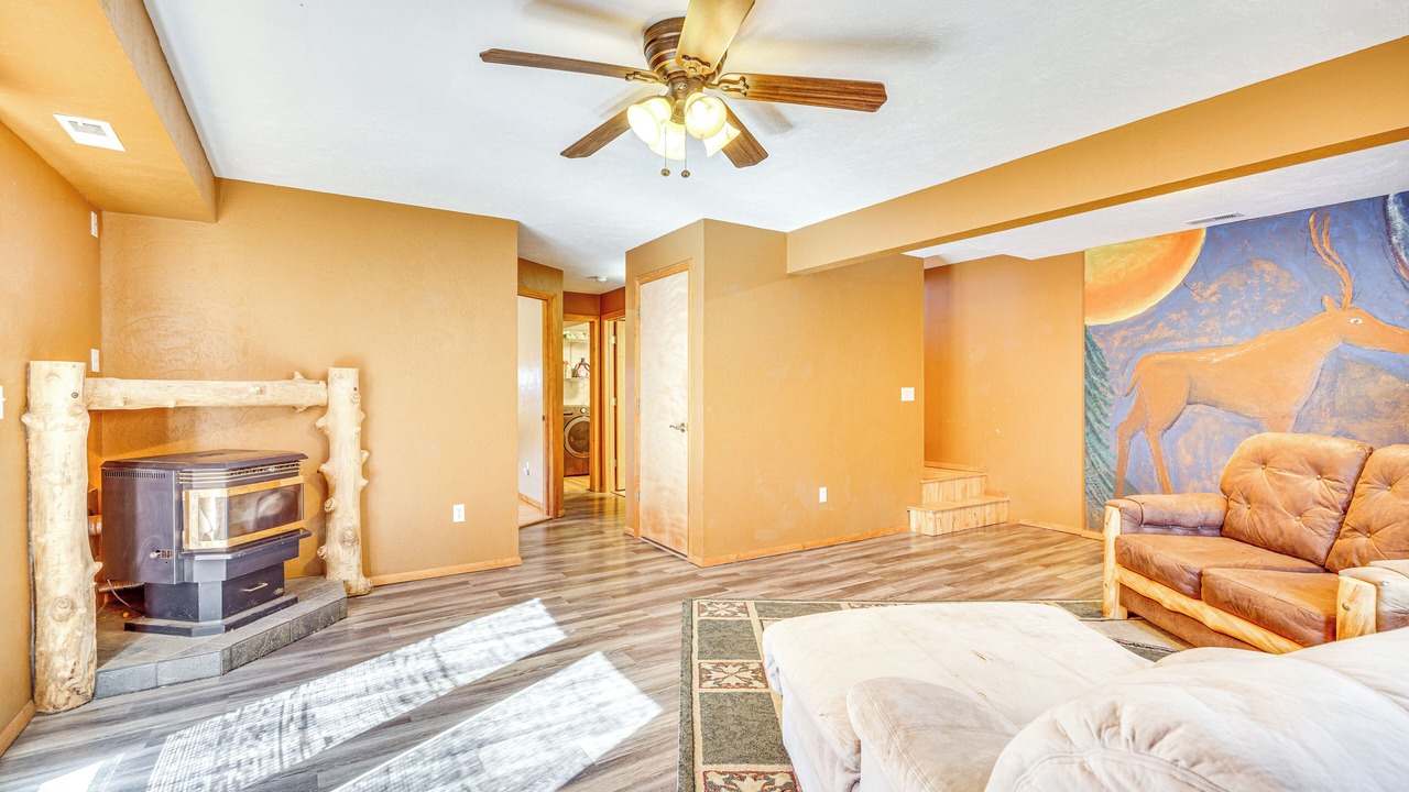 Photo of Livingroom in Woodland Park
