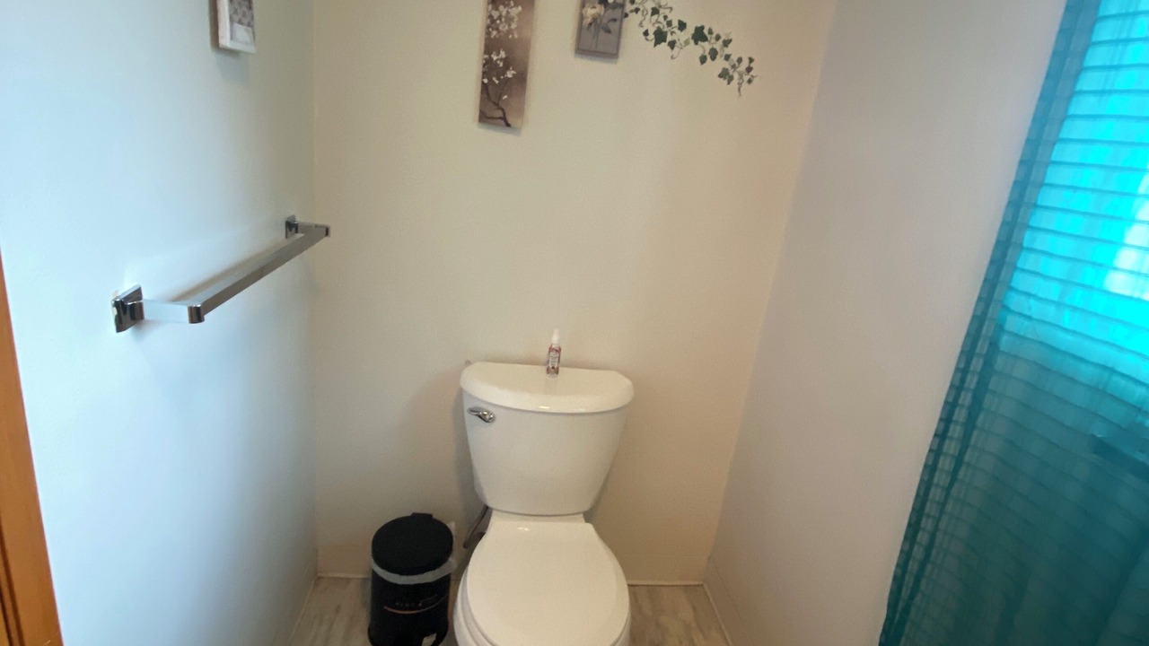 Photo of Bathroom in Omak