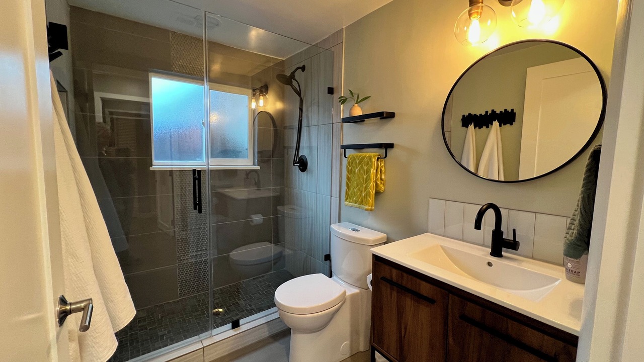 Photo of Bathroom in Park East