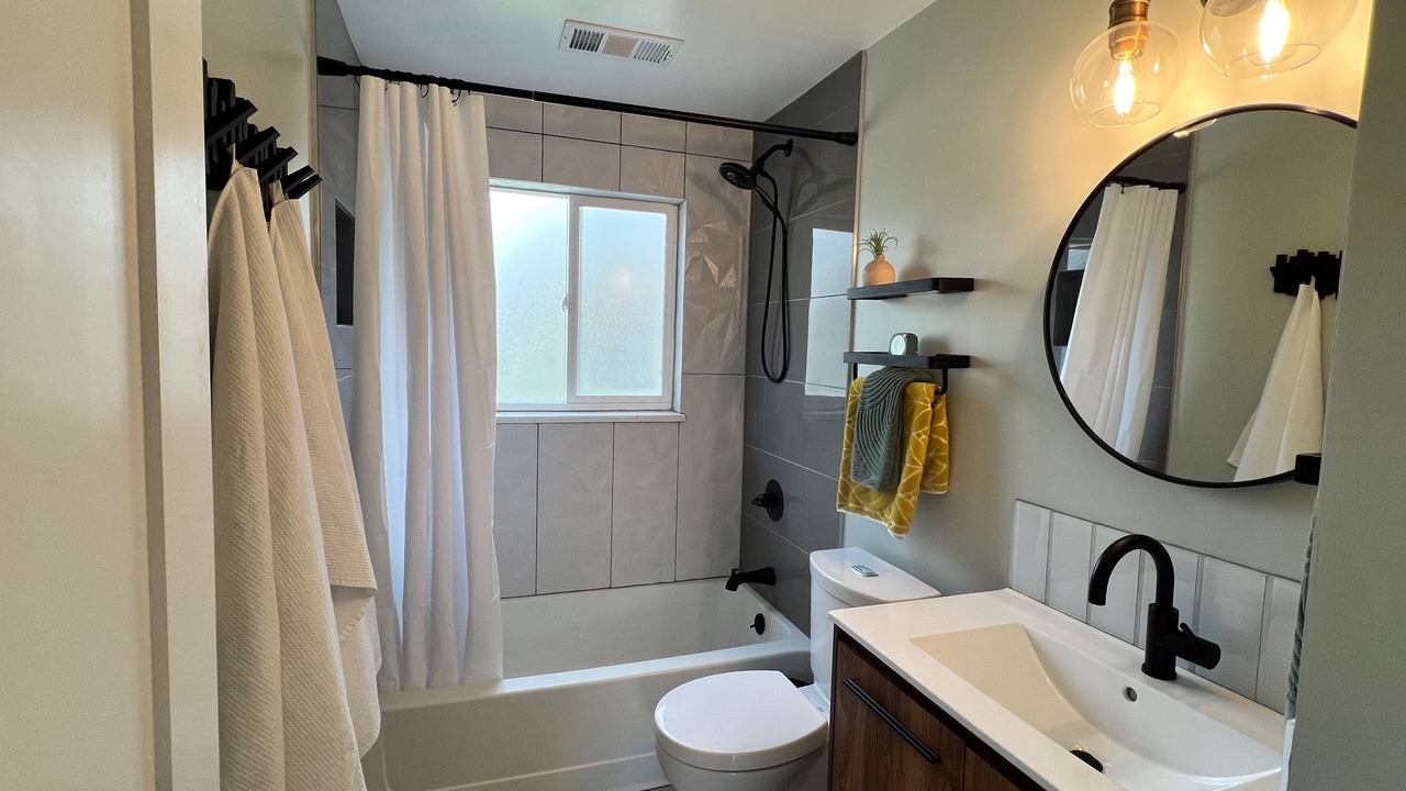 Photo of Bathroom in Park East