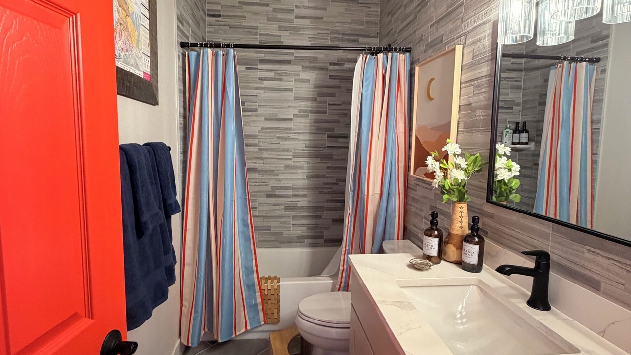 Photo of Bathroom in Grand Lake