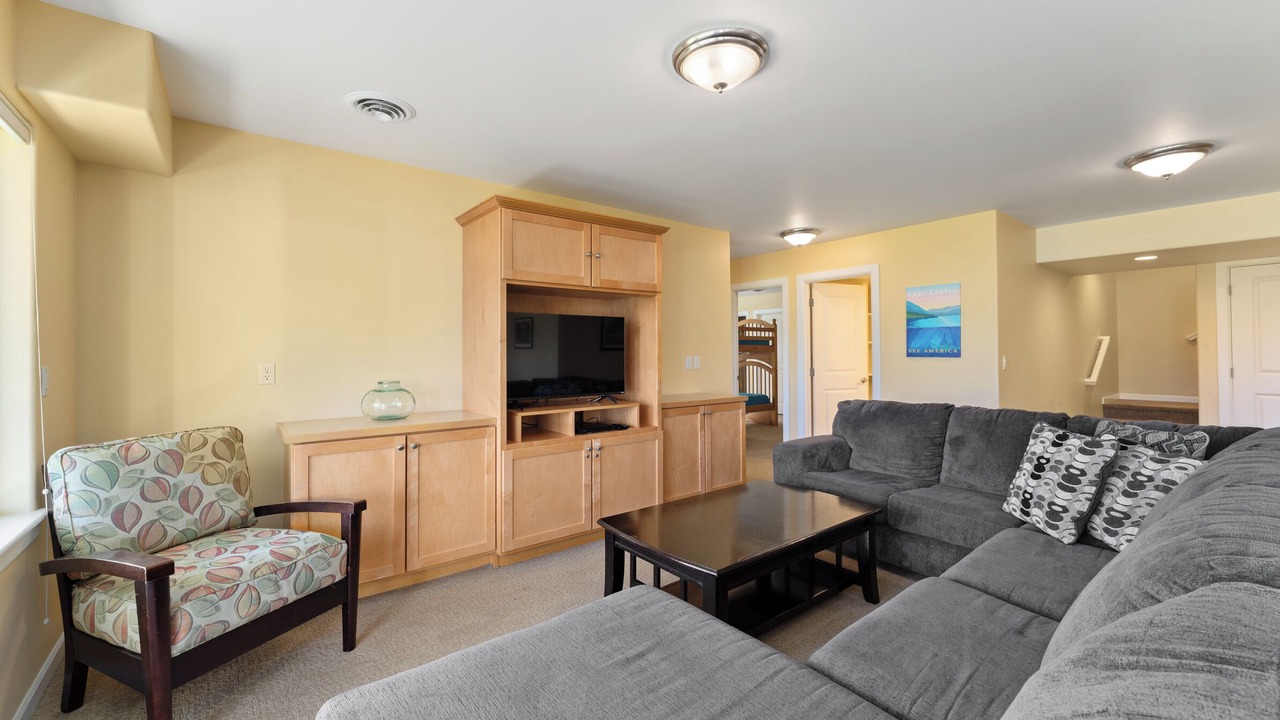 Photo of Bedroom in Wapato Point