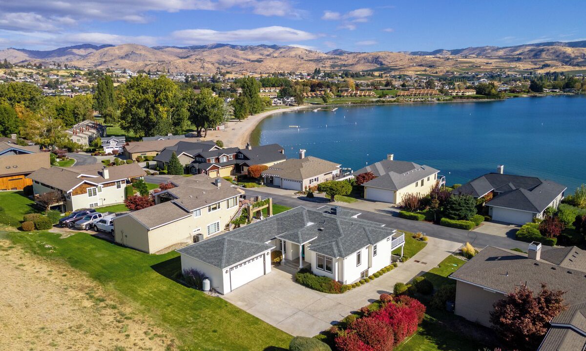 Photo of Others in Wapato Point
