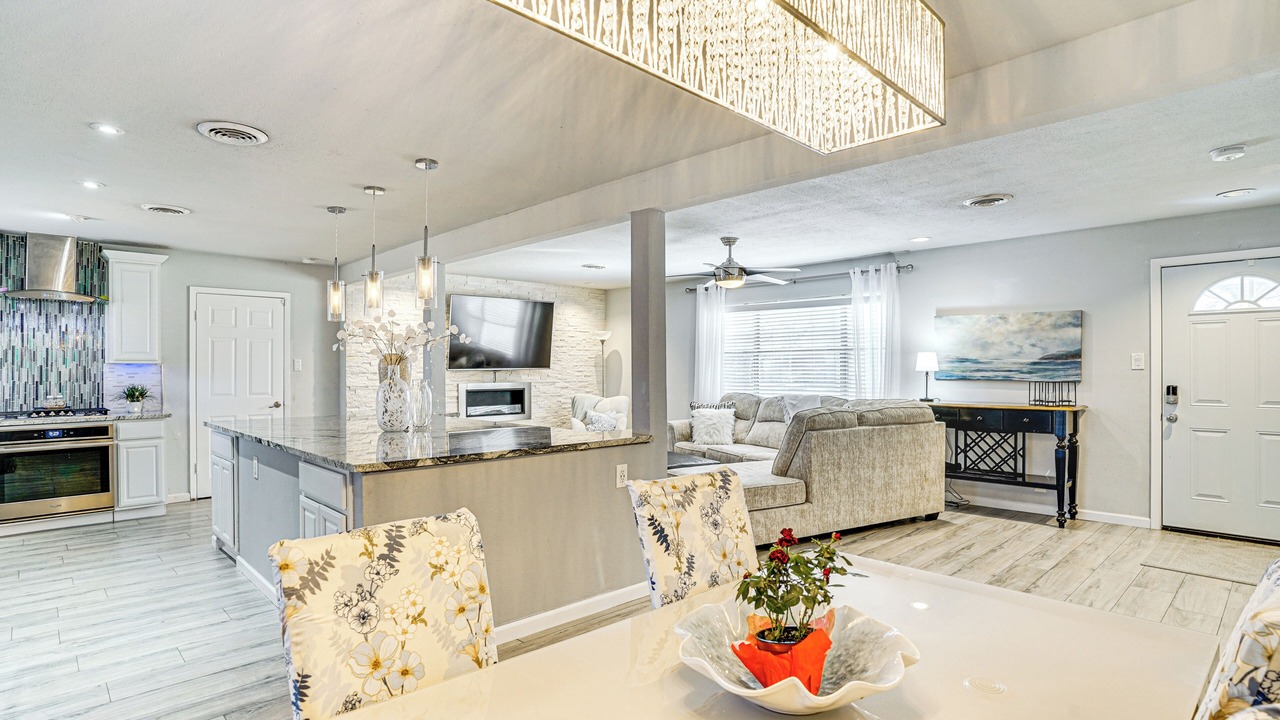 Photo of Livingroom in Hurst