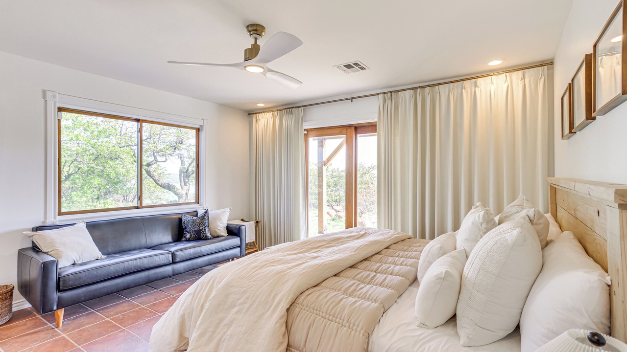 Photo of Bedroom in Medicine Park