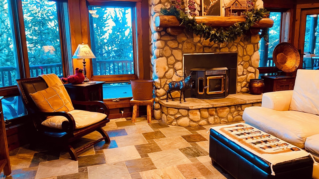 Photo of Livingroom in Grand Lake