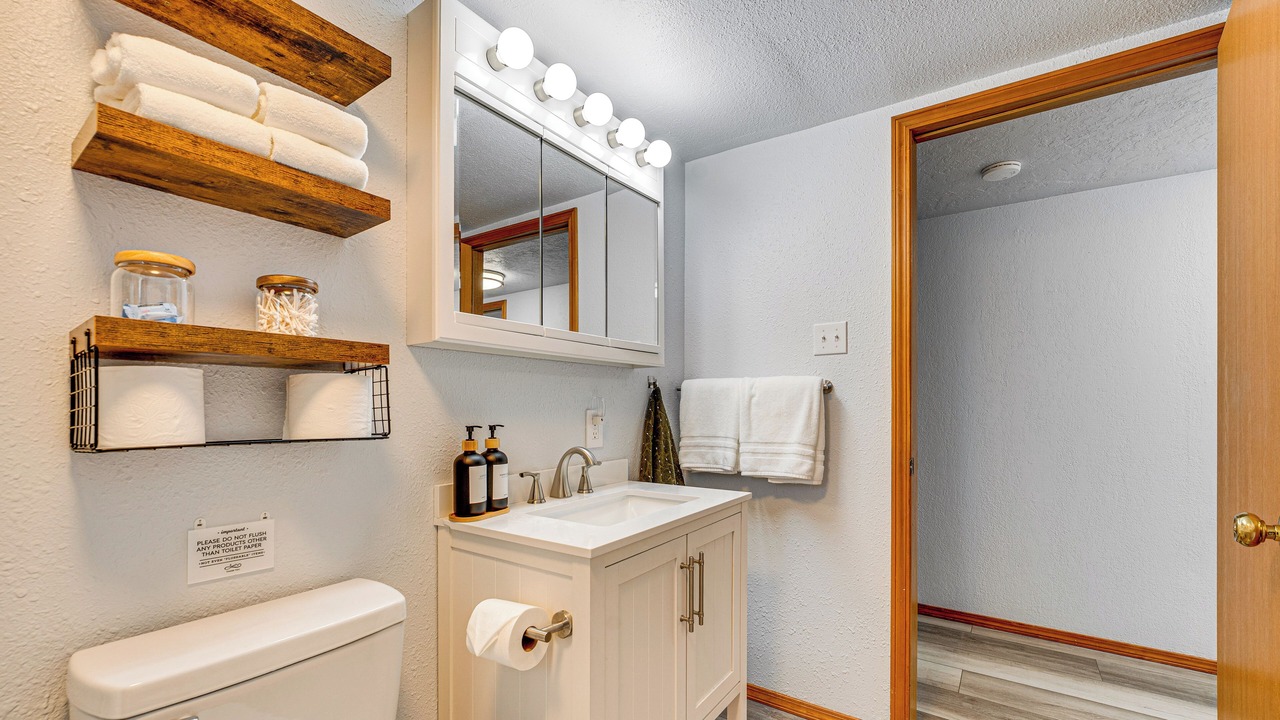 Photo of Bathroom in George