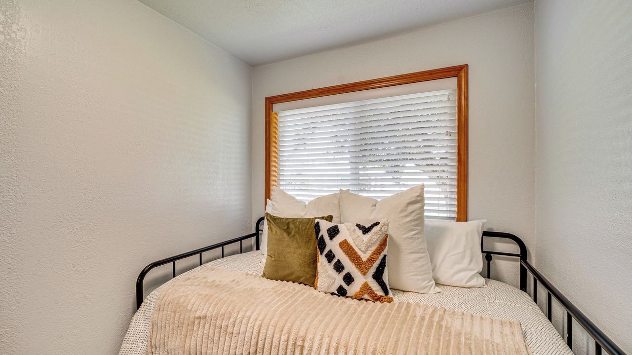 Photo of Bedroom in George