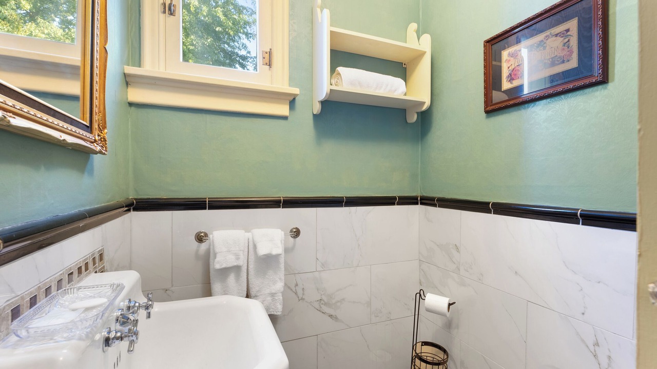 Photo of Bathroom in Milton-Freewater
